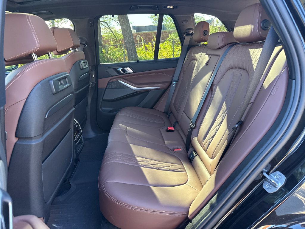Used 2023 BMW X5 xDrive45e w/ Executive Package AWD/4WD image 26