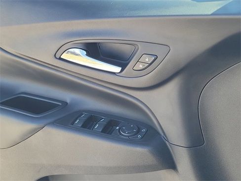 Certified 2024 Chevrolet Equinox LT image 17