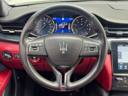 Used 2019 Maserati Quattroporte S GranLusso RWD image 24