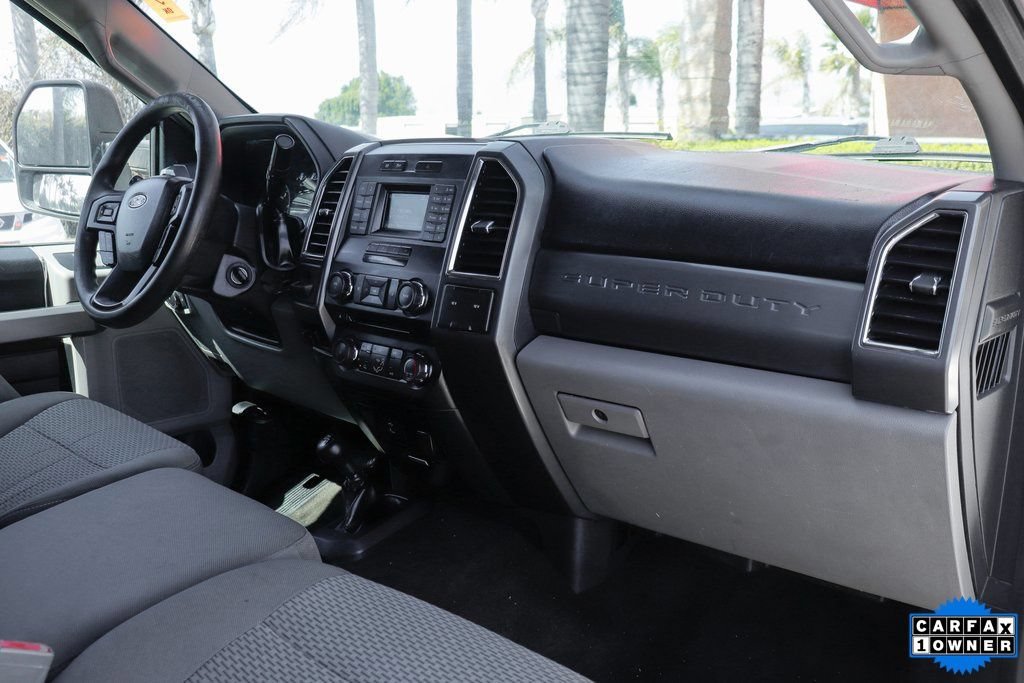 Used 2018 Ford F550 4x4 Crew Cab Super Duty image 40