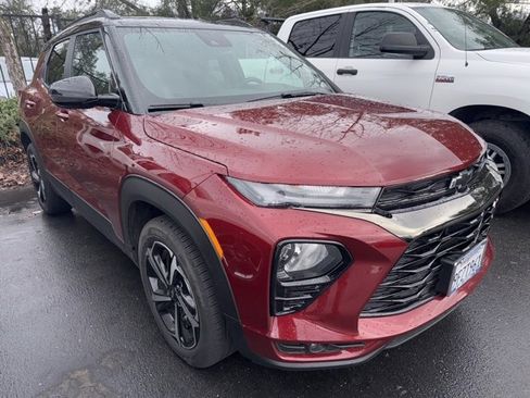 Used 2023 Chevrolet TrailBlazer RS w/ Convenience Package image 1