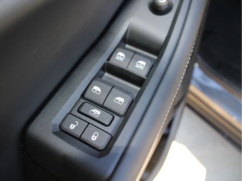 New 2025 Jeep Grand Cherokee Limited w/ Luxury Tech Group II image 10