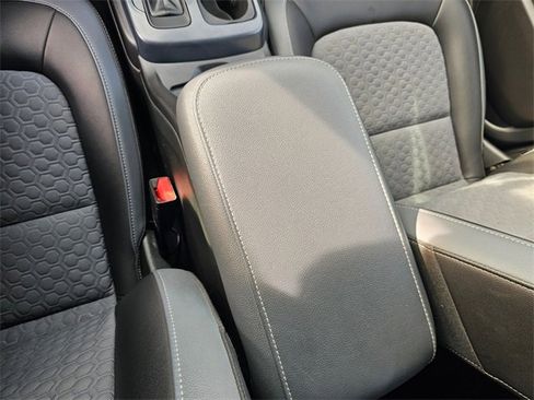 Used 2021 Chevrolet Colorado Z71 w/ Safety Package image 23