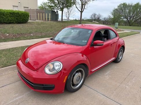 Used 2012 Volkswagen Beetle 2.5 image 7