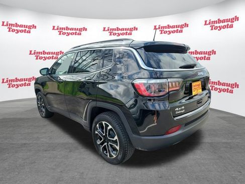 Used 2023 Jeep Compass Limited image 27