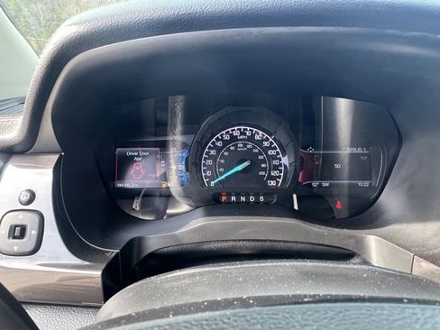 Used 2020 Ford Ranger Lariat w/ Equipment Group 501A Mid image 16