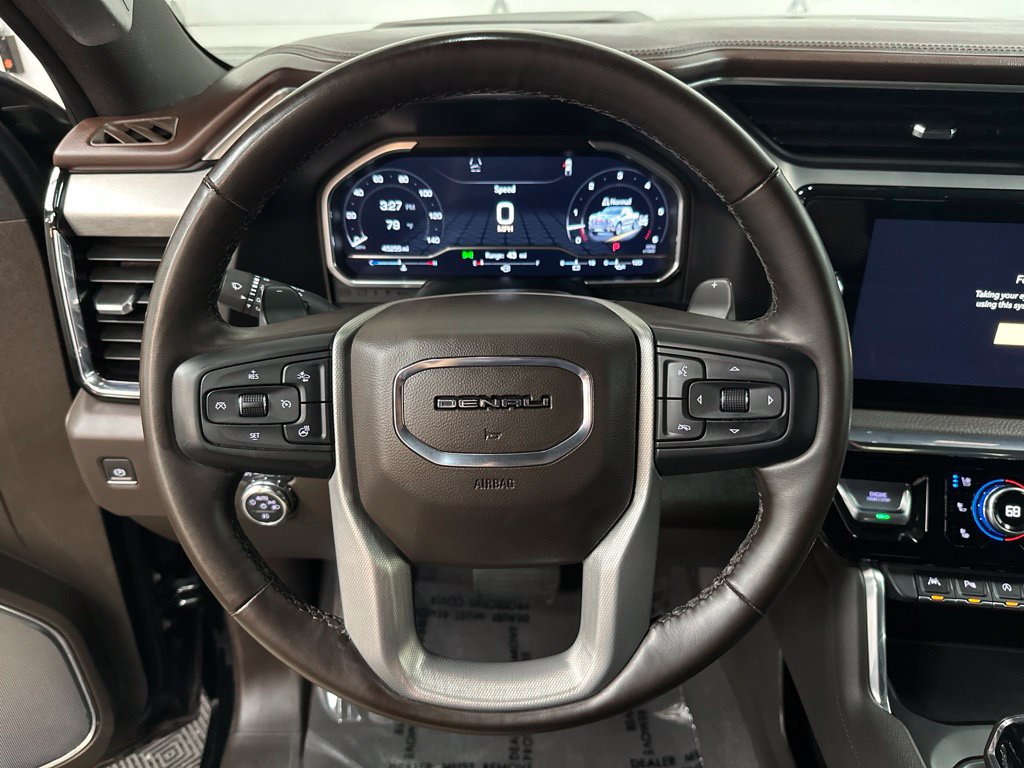Used 2023 GMC Sierra 1500 Denali w/ Denali Reserve Package AWD/4WD image 14