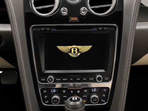 Used 2015 Bentley Flying Spur V8 AWD/4WD image 41