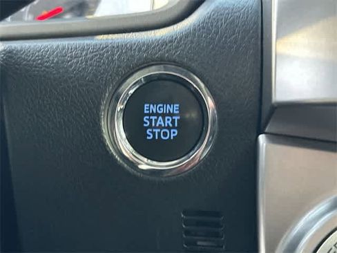 Used 2021 Toyota 4Runner SR5 Premium image 11