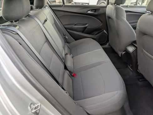 Used 2018 Chevrolet Cruze LT w/ RS Package image 26