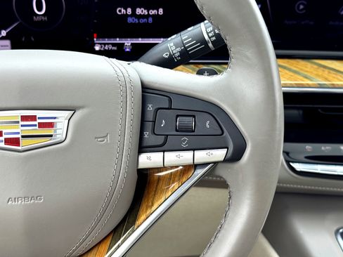 Used 2021 Cadillac Escalade Premium Luxury Platinum image 32