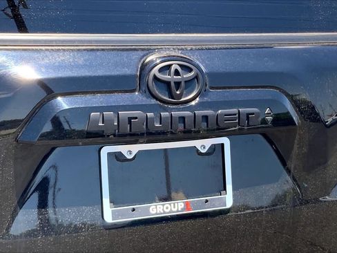 Used 2024 Toyota 4Runner SR5 Premium w/ Moonroof Package AWD/4WD image 10