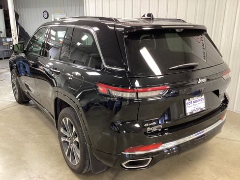 Used 2023 Jeep Grand Cherokee Overland w/ Adv Protech Group III image 3