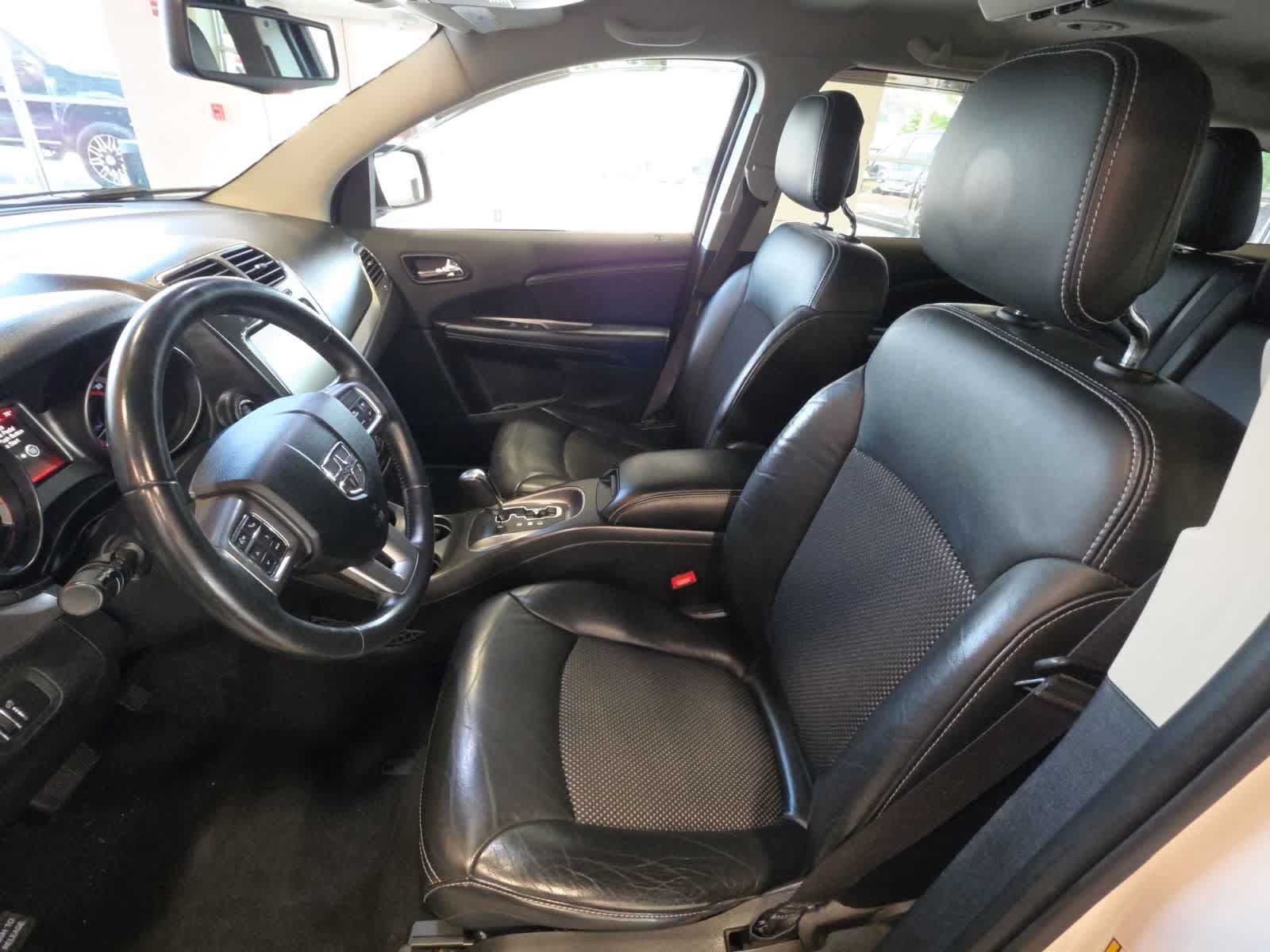 Used 2016 Dodge Journey Crossroad FWD image 15