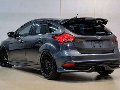 Used 2015 Ford Focus ST image 14