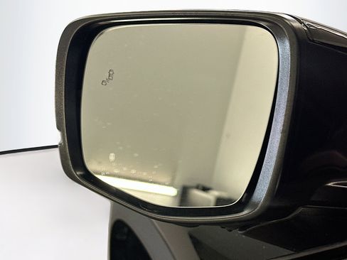 Used 2025 Honda Pilot Touring image 16