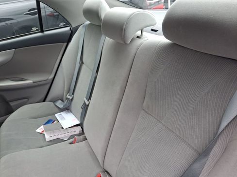 Used 2012 Toyota Corolla LE FWD image 10