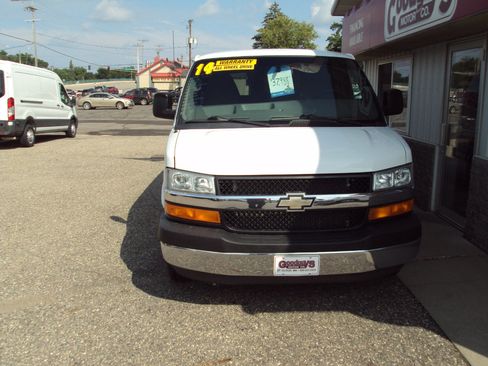 Used 2014 Chevrolet Express 1500 LT w/ LT Preferred Equipment Group image 3