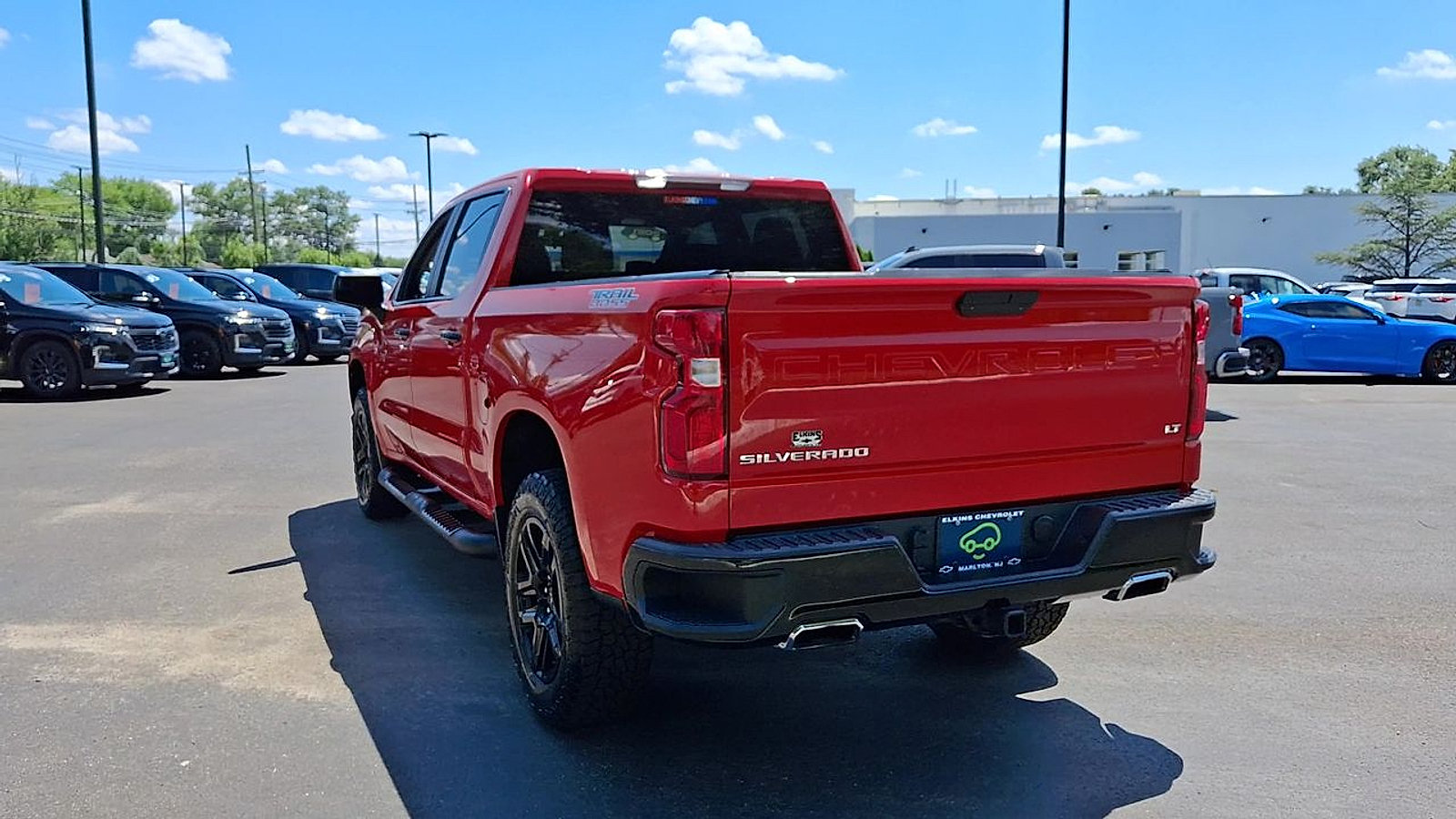 Certified 2021 Chevrolet Silverado 1500 LT Trail Boss w/ Bed Protection Package AWD/4WD image 9