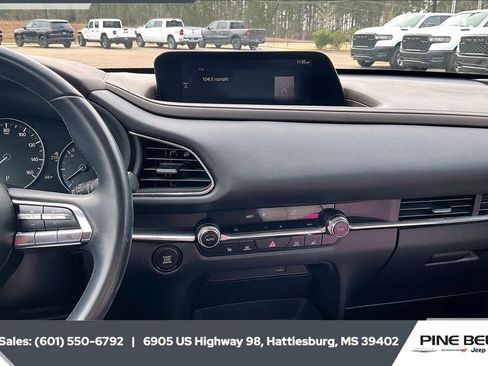 Used 2021 MAZDA CX-30 FWD 2.5 S w/ Premium Package image 22