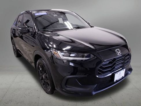 Certified 2024 Honda HR-V Sport image 9