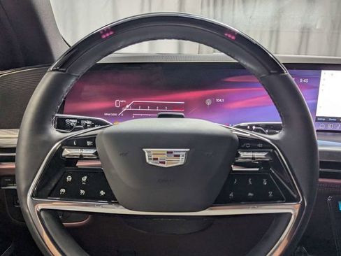 Used 2025 Cadillac Escalade Sport w/ LPO, ONYX Package RWD image 23