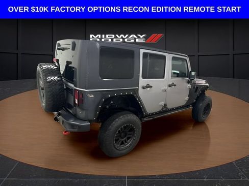 Used 2017 Jeep Wrangler Unlimited Rubicon AWD/4WD image 4