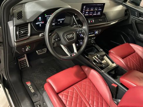 Used 2023 Audi SQ5 Premium Plus w/ Premium Plus Package image 17