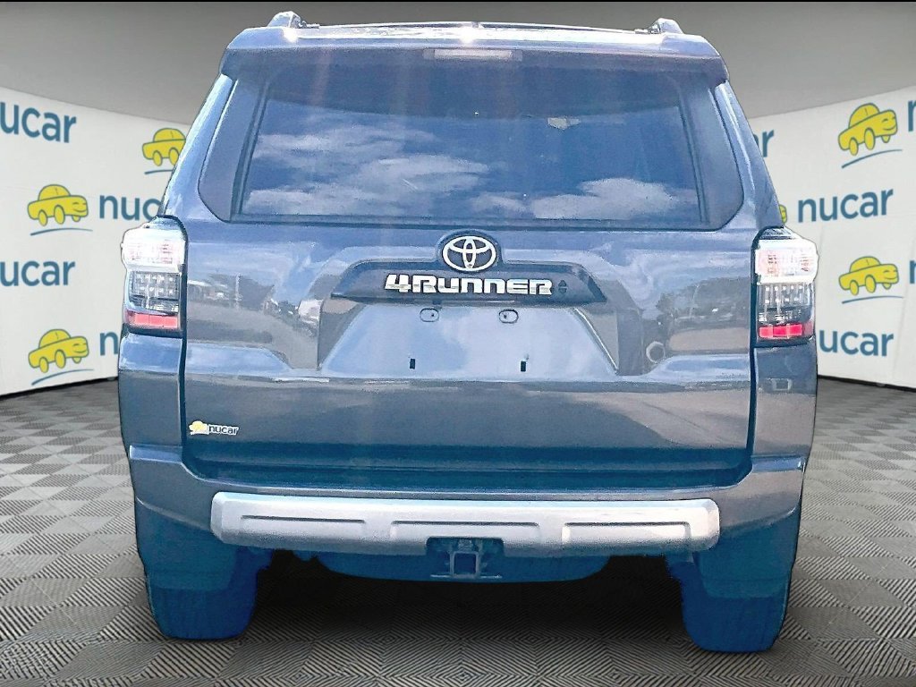 Used 2023 Toyota 4Runner TRD Off-Road Premium w/ Moonroof Package AWD/4WD image 5