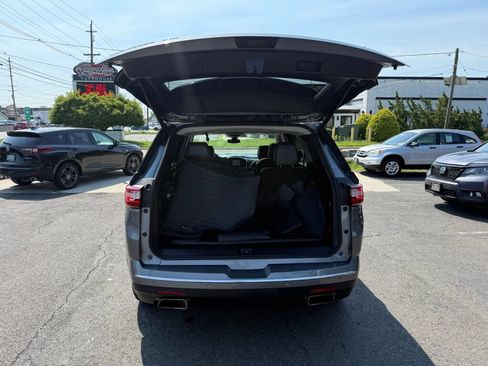 Used 2019 Chevrolet Traverse Premier AWD/4WD image 33