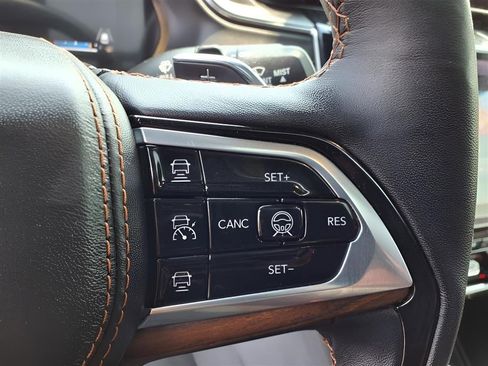 Used 2023 Jeep Grand Cherokee Summit w/ Adv Protech Group IV image 20