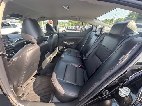 New 2025 Nissan Altima 2.5 SR image 13