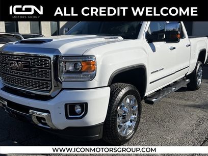 Used 2019 GMC Sierra 2500 Denali w/ Duramax Plus Package