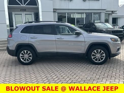 Used 2022 Jeep Cherokee Latitude Lux AWD/4WD image 6