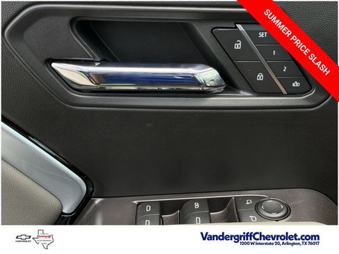 Used 2026 Chevrolet Colorado ZR2 w/ Technology Package AWD/4WD image 21