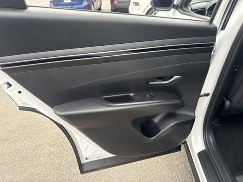 Used 2023 Hyundai Tucson SEL image 20