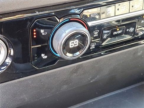 Used 2023 Chevrolet Silverado 1500 RST w/ Z71 Off-Road Package image 20