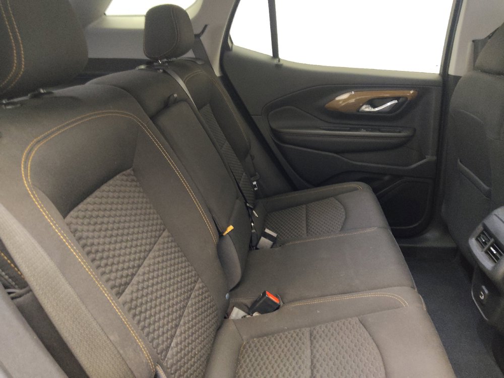 Used 2021 GMC Terrain SLE w/ Driver Convenience Package FWD image 19