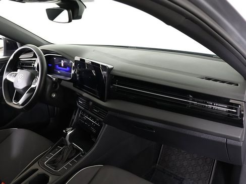 Used 2025 Volkswagen Jetta Sport image 26