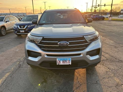 Used 2023 Ford Explorer XLT w/ Class IV Trailer Tow Package image 9