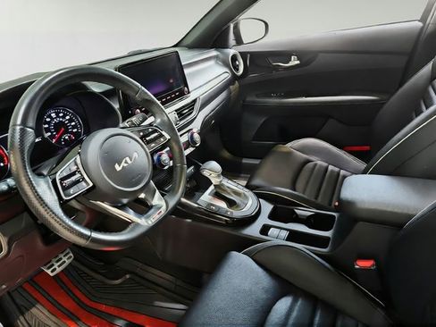Certified 2023 Kia Forte GT-Line w/ GT-Line Premium Package FWD image 11