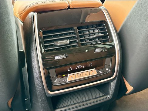 New 2026 BMW X7 xDrive40i image 20