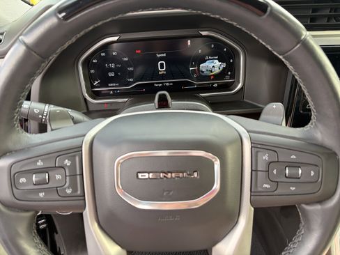Used 2023 GMC Sierra 1500 Denali image 13