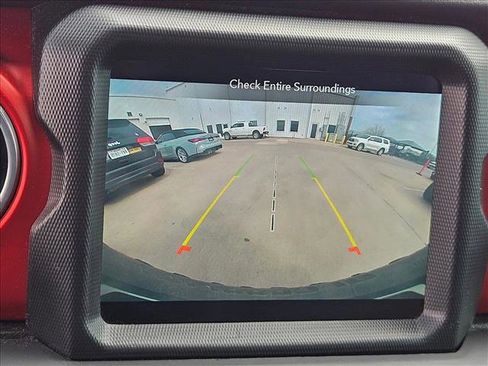 Used 2021 Jeep Wrangler Unlimited Rubicon image 17