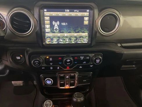 Certified 2023 Jeep Wrangler Unlimited Sahara AWD/4WD image 21