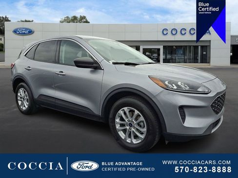Certified 2022 Ford Escape SE w/ Convenience Package image 3