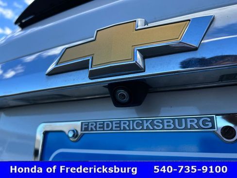 Used 2020 Chevrolet Traverse LS image 9