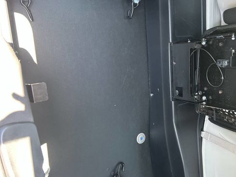 Used 2022 Chrysler Voyager LX FWD image 28