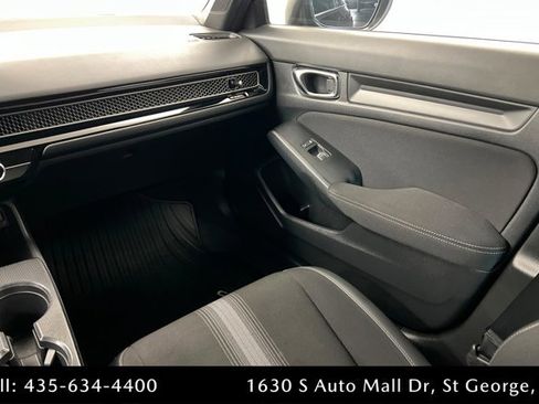 Used 2022 Honda Civic Sport image 10