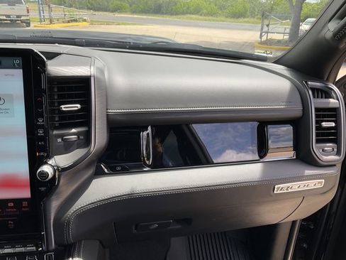 Used 2025 RAM 2500 Rebel w/ Rebel Level 2 Equipment Group AWD/4WD image 28